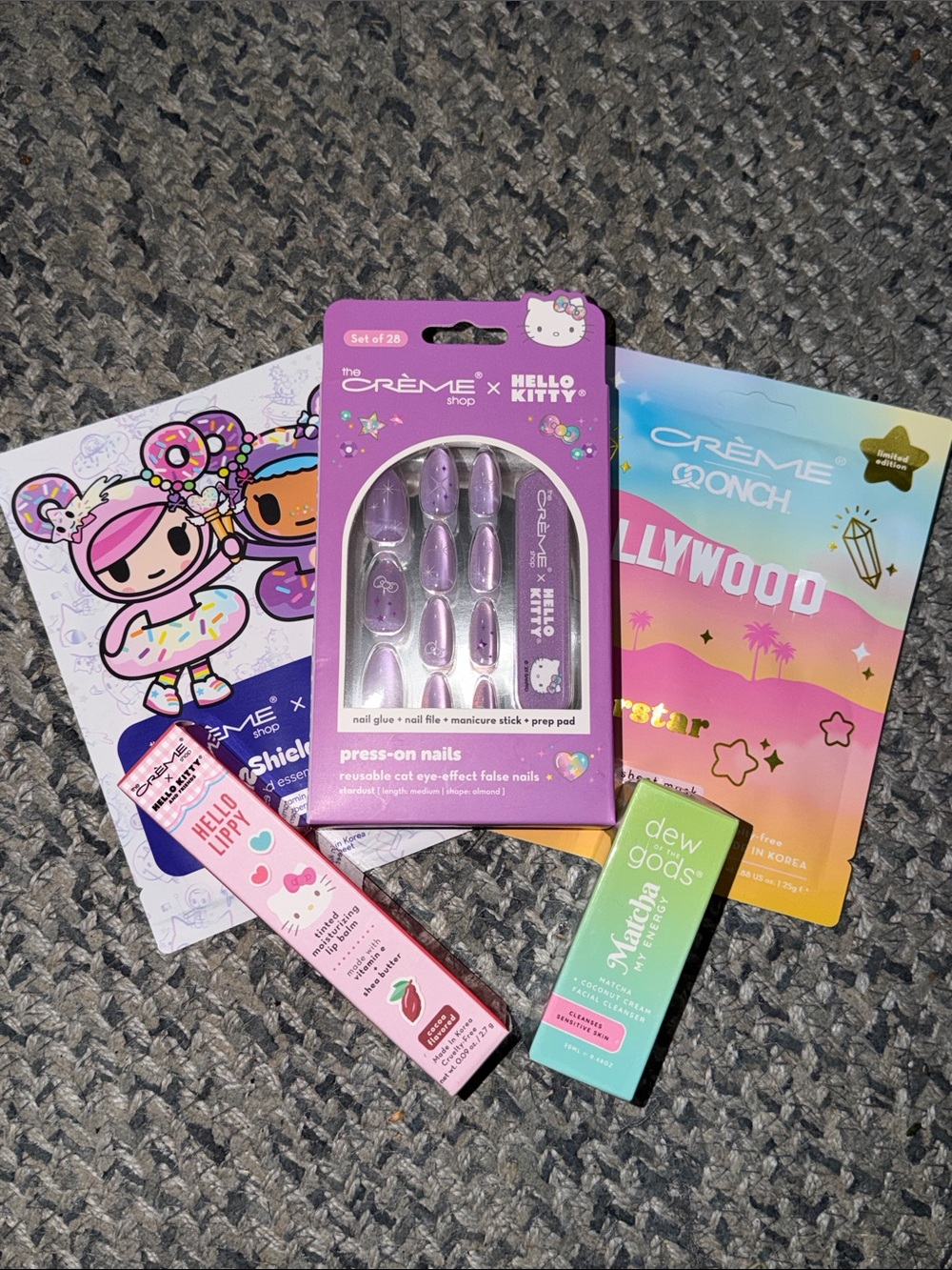 Hello Kitty Purple Press-On Nail Set with Accessories